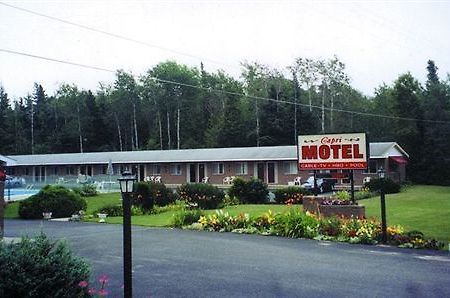 Capri Motel แมคคินอซิตี้ ภายนอก รูปภาพ