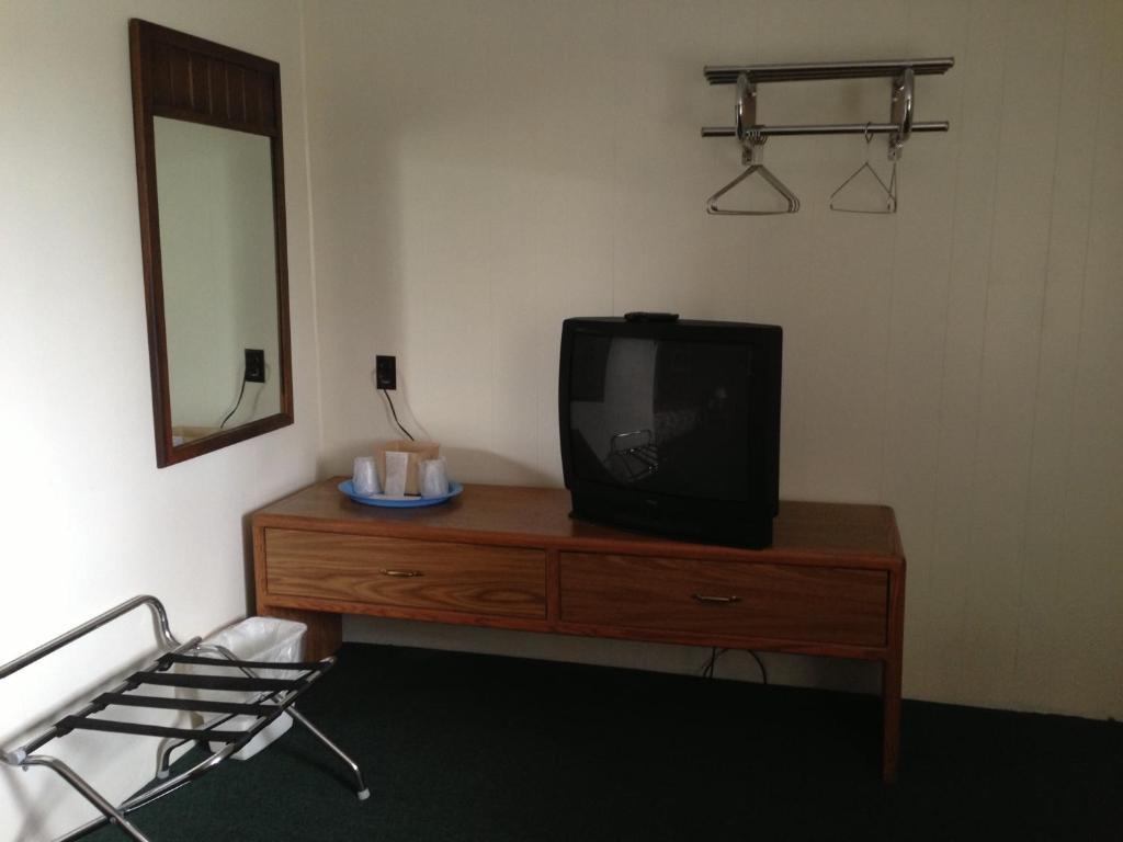 Capri Motel แมคคินอซิตี้ ห้อง รูปภาพ